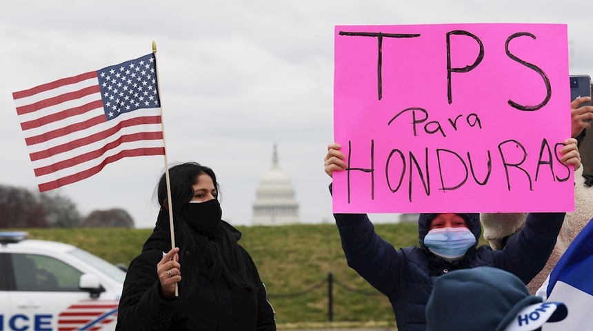 Hondureños protestan en Washington para exigir a Biden que apruebe un TPS