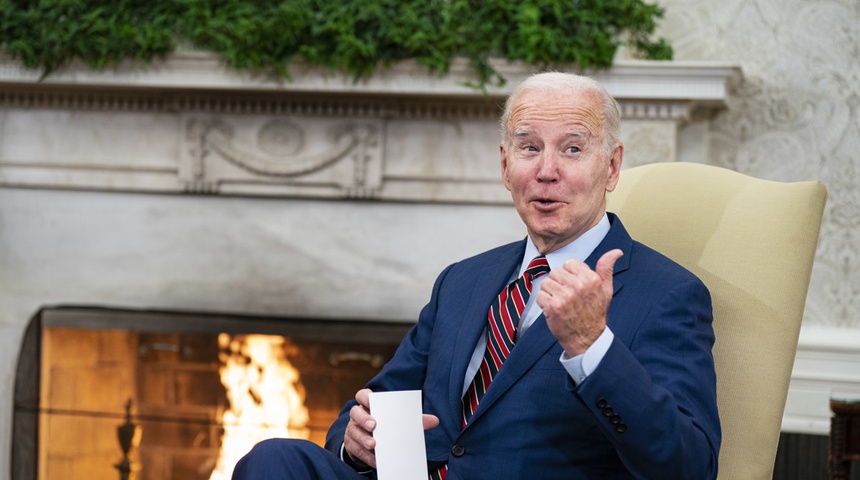 Biden inicia el tercer año de su mandato acosado por el escándalo de documentos