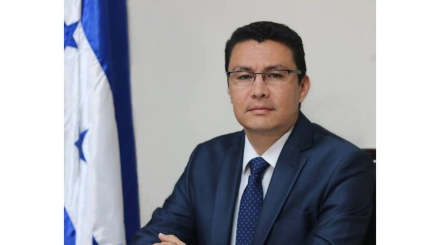 Acusan por corrupción a exministro de la Presidencia de Honduras que vive en Nicaragua