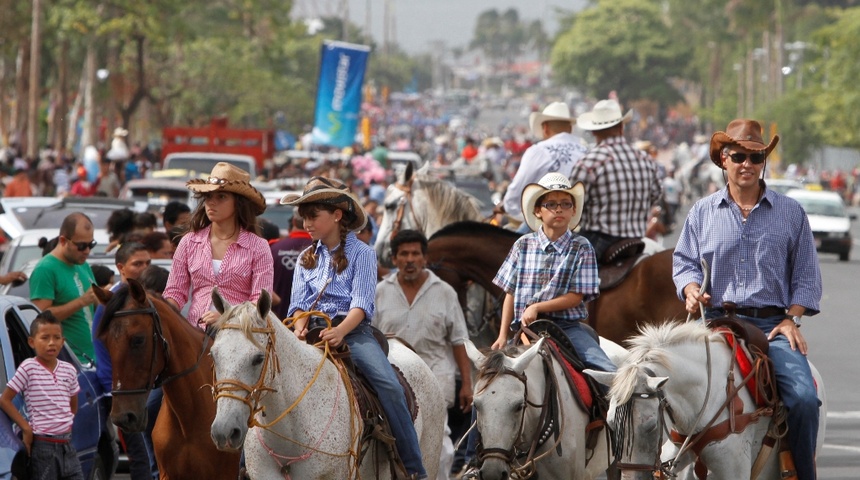 ACMA cancela desfile hípico del 10 de agosto