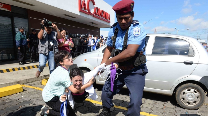 Policía sandinista cumple amenazas contra marchas pacíficas