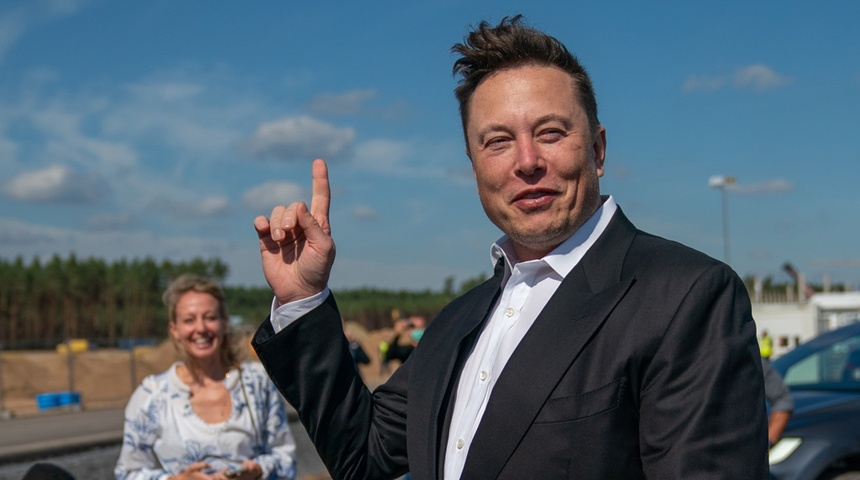 Musk busca negociar la compra de Twitter con financiación de 46.500 millones de dólares