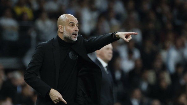 pep guardiola entrenador manchester city