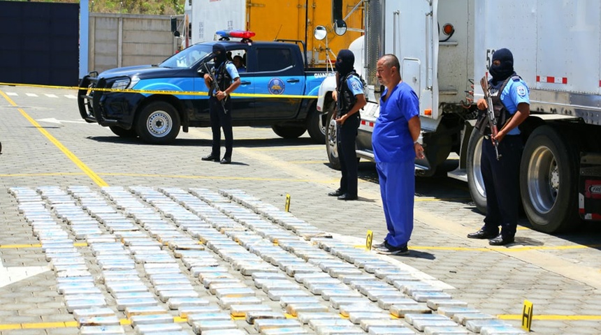 Policía ocupa 352 kilos de cocaína valorados en casi 9 millones de dólares