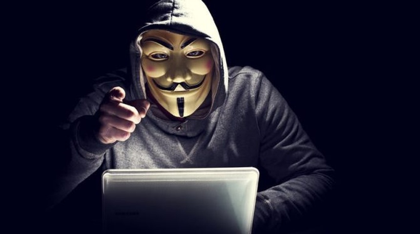 Anonymous se atribuye ataques a redes sociales, se suman Gmail, Tik Tok, Telegram