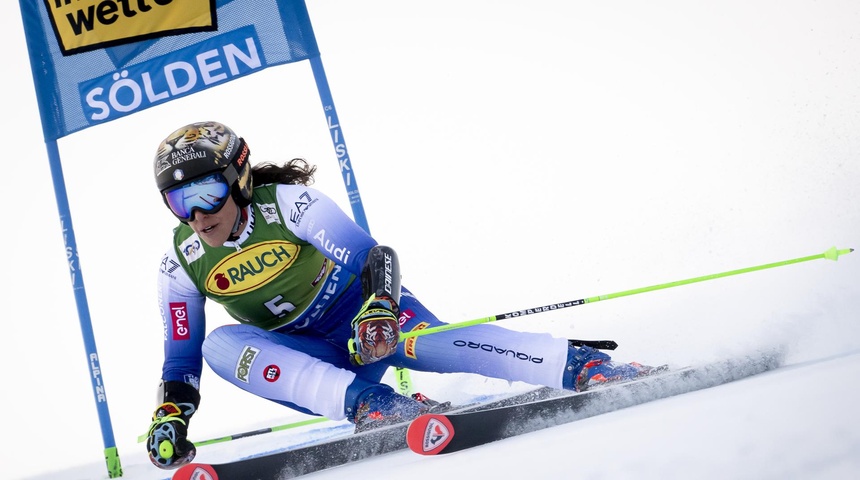 La italiana Brignone se lleva el primer gigante de la temporada; Shiffrin quinta