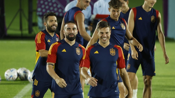 jugadores seleccion espanola catar ante alemania