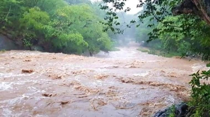 Tres niños y una adolescente, arrastrados por fuertes corrientes en Chontales y Rivas