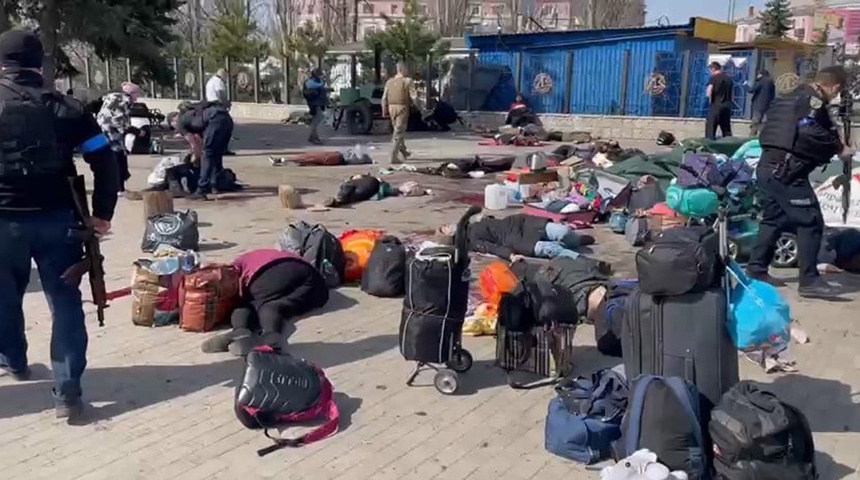 Ataque a estación ucraniana de Kramatorsk suma 40 muertos, incluidos 4 niños