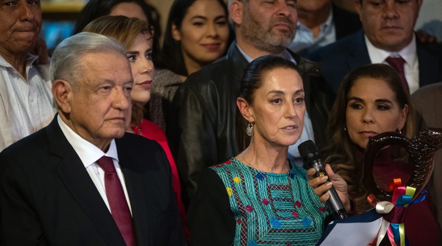 Claudia Sheinbaum asume como la primera mujer presidenta de México