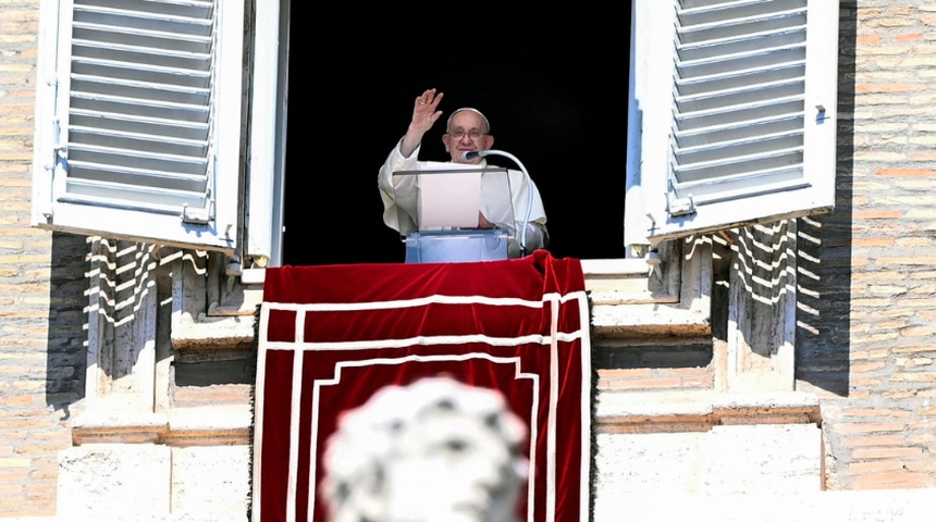 Papa pide intensificar las oraciones por Ucrania, que está sufriendo mucho