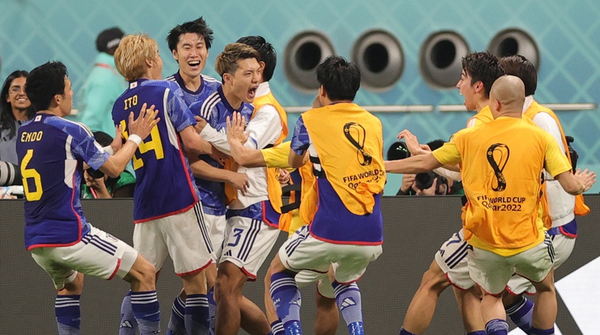 Japón vence 2-1 a Alemania en mundial de Qatar 2022