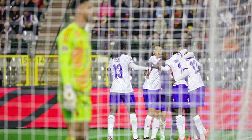 1-2. Francia supera a Bélgica a pesar de jugar con 10 durante 20 minutos