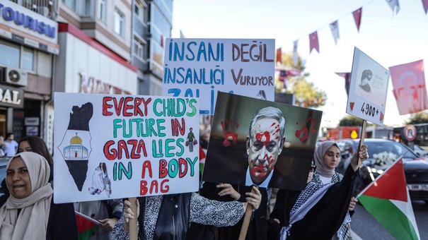 manifestantes turquia contra israel