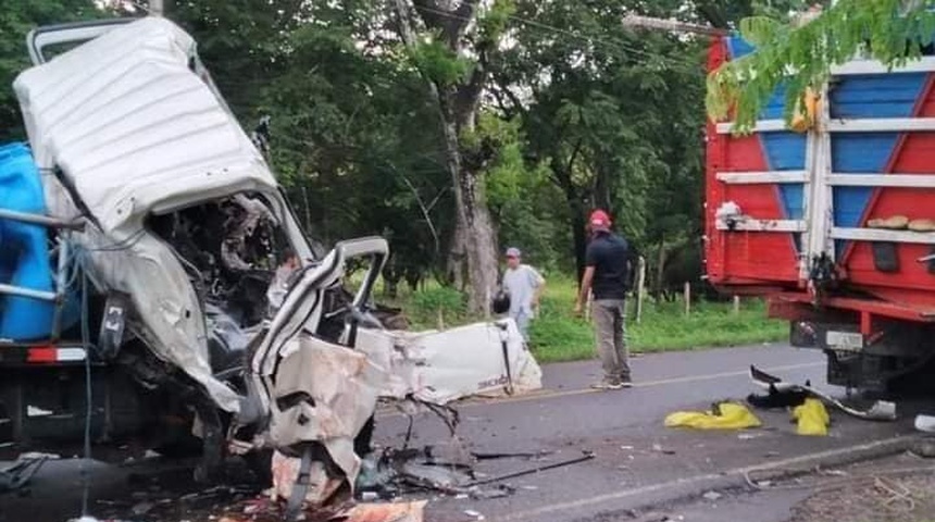 Tres muertos y tres lesionados deja aparatoso accidente en carretera Managua, San Carlos