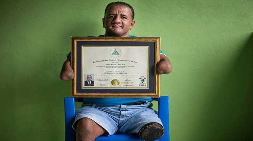 Pedro Pablo, el abogado sin manos y sin pies que ha salido adelante en Matagalpa