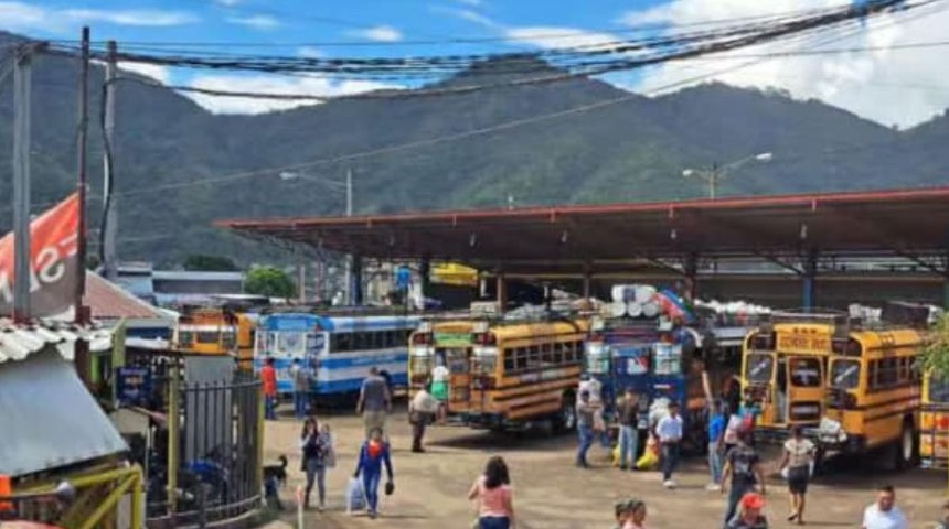 Insólito en Jinotega: Roban mochila con cadáver de recién nacida en una terminal de buses