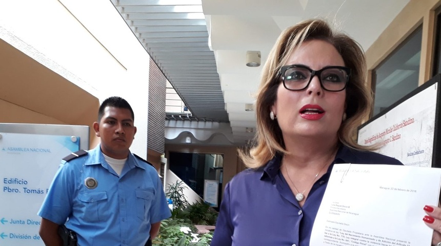 A Arnoldo Alemán le da "risa" que Mike Pompeo no sepa que ya no tenía visa, asegura María Fernanda Flores