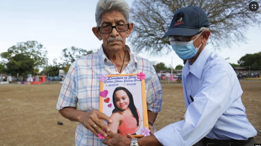 Drama de nicaragüenses buscando un mejor futuro en EEUU bajo mucho riesgo