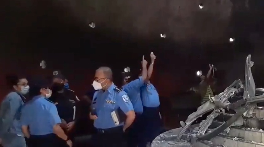 Catedral de Managua permanece tomada por la sancionada Policía de Nicaragua