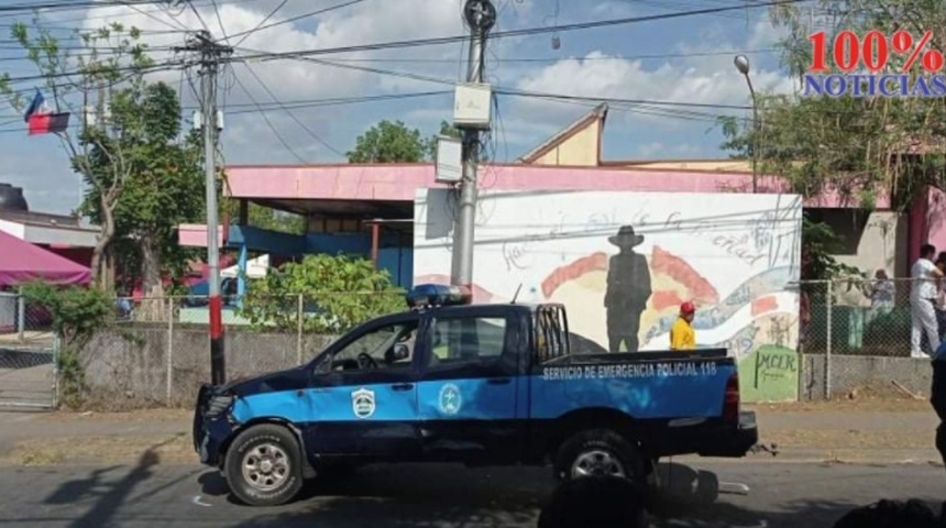 Acusan a policía que conducía patrulla involucrada en accidente donde murieron 3 personas