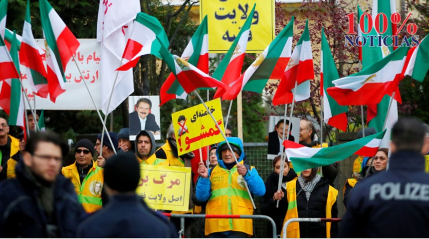 Los videos que muestran la represión de la policía de Irán contra manifestantes que protestaban por el derribo del avión en Teherán