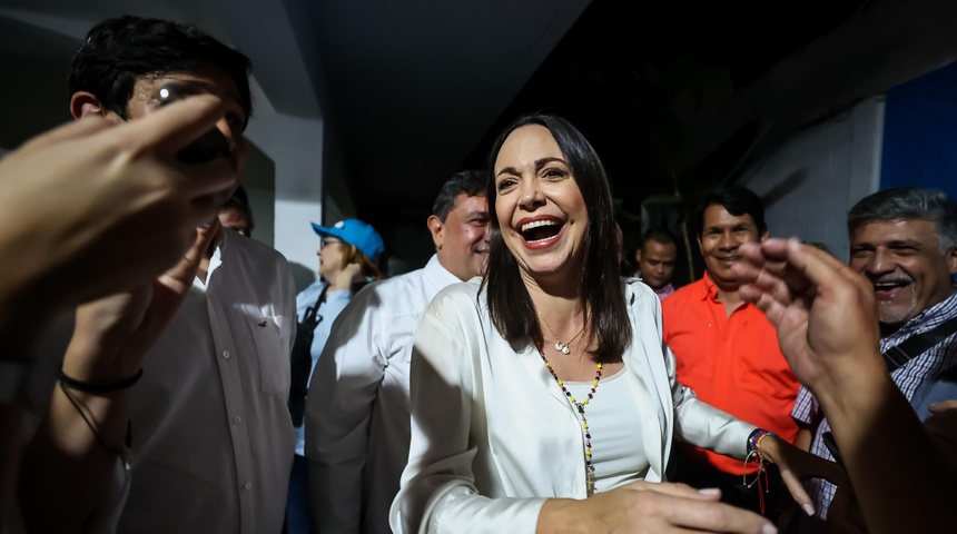 María Corina Machado arrasa en las primarias venezolanas