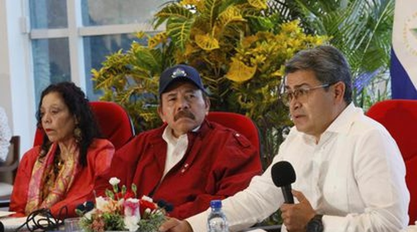 Ortega y Hernández abordaron temas económicos de interés mutuo, consideran analistas