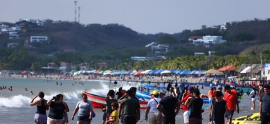 medios oficialistas cobertura playas censura actividades religiosas