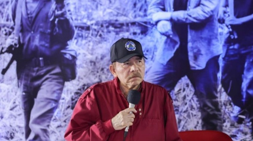 Daniel Ortega solo busca "estados forajidos", dice Manuel Orozco sobre relaciones con talibanes de Afganistán