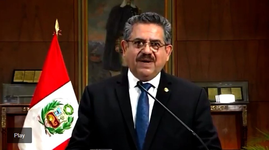 Presidente Interino de Perú renuncia de manera irrevocable