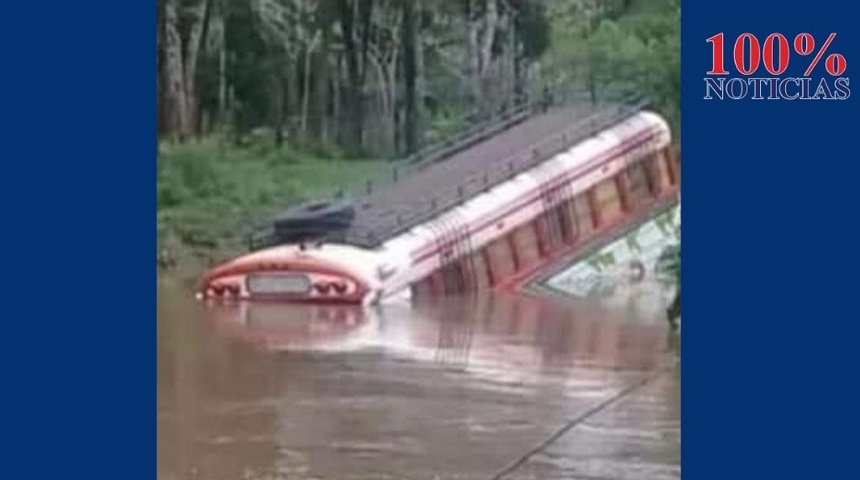 Nicaragua: Transportistas temerarios ponen en riesgo a pasajeros, así cruzan ríos desbordados