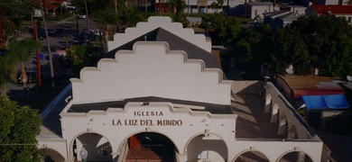 documental iglesia de luz