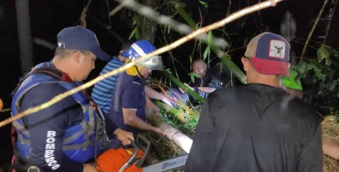 bomberos matagalpa buscan ahogados