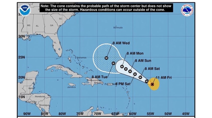 Lee baja a categoría 4 pero sigue siendo un "poderoso" huracán rumbo a las Antillas