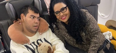 veronica chavez y miguelito mora en avion a eeuu