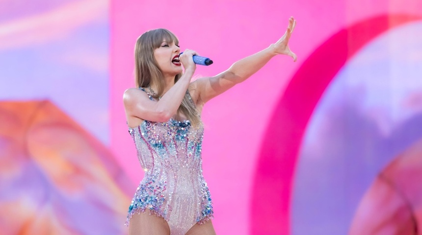 Taylor Swift, la cereza del pastel en el apoyo de la industria del espectáculo a Harris