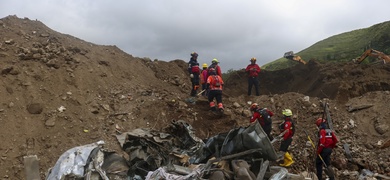 muertos por deslizamiento en ecuador