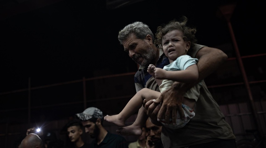 Israel ataca en toda la Franja de Gaza y mata a al menos 22 palestinos, 10 de ellos niños