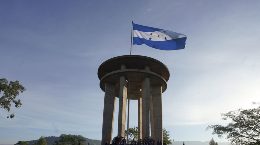 Oposición de Honduras se declara en alerta tras el fin del tratado de extradición con EEUU