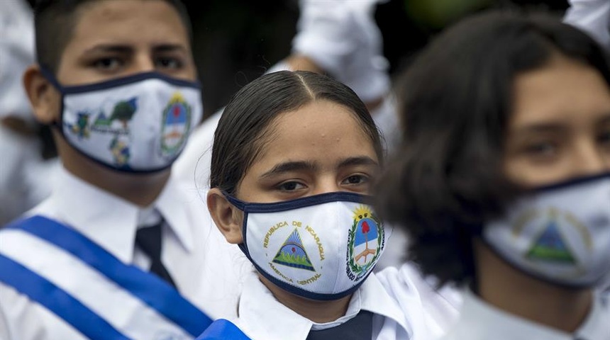 Ministerio de educación cita a clases presenciales a 1,7 millones de estudiantes