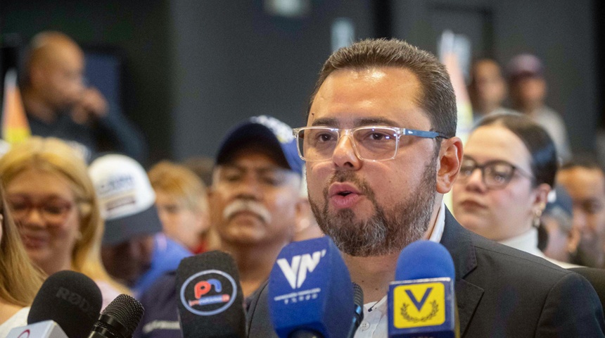 Candidato Ecarri asegura que "muchos" venezolanos "no quieren ni un día más" a Maduro