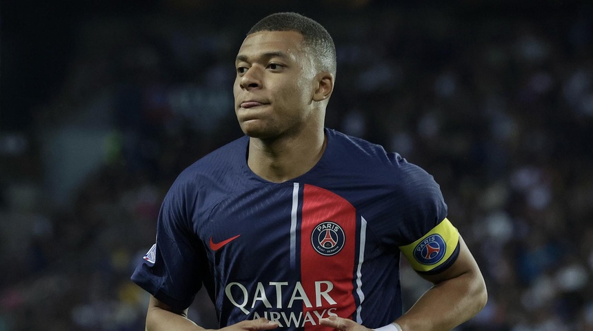 Mbappé se queda esta temporada en el PSG, anuncia Le Parisien