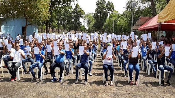 joven indultado mata madre nicaragua