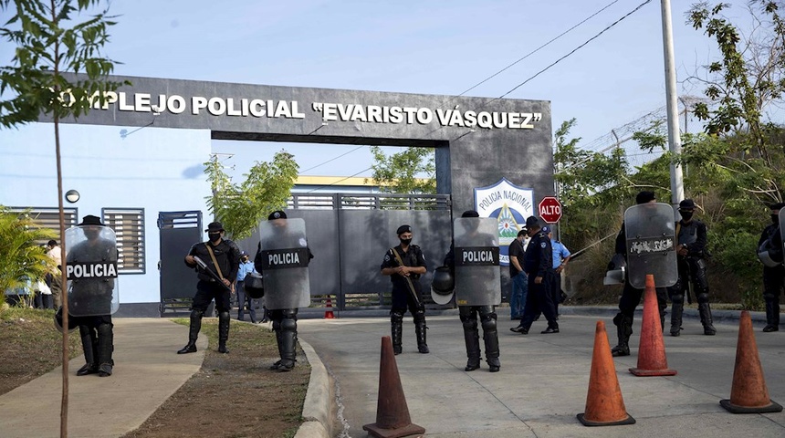 Centro de DD.HH. califica de "tortura" el juicio a una opositora en Nicaragua