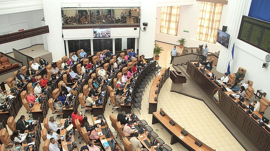 Asamblea Nacional cancelará personería jurídica de las universidades UTN y USTON