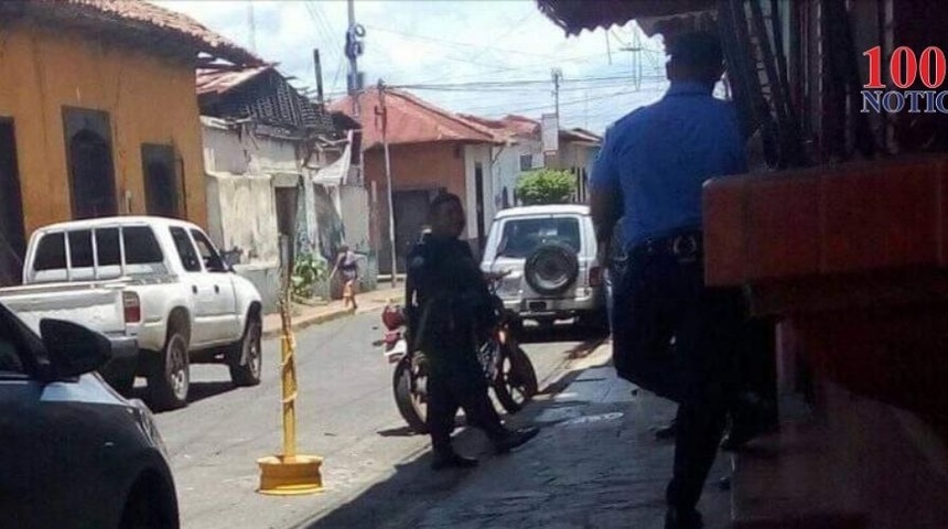 Policía sandinista saquea casa de exiliada, buscan papeletas contra el régimen de Daniel Ortega