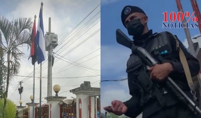 policias en alcaldia de el cuá