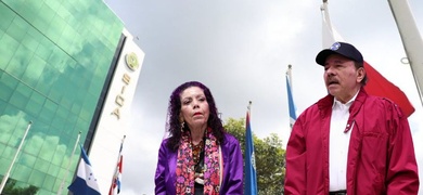 presidente daniel ortega vicepresidenta rosario murillo sica