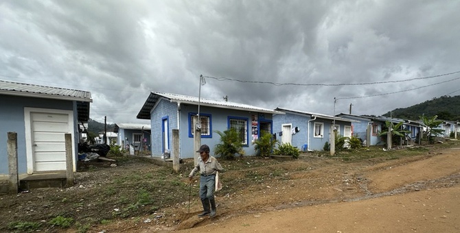 casas damnificados huracanes eta iota hoonduras